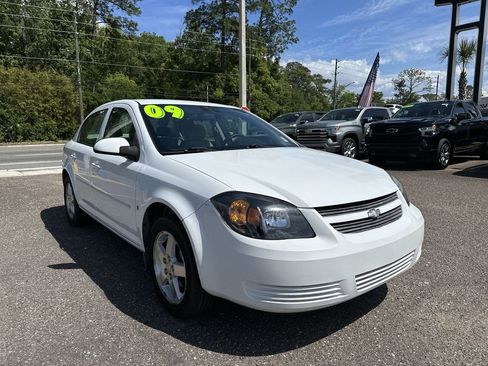 Used 2009 Chevrolet Cobalt LT w/ Preferred Equipment Group FWD image 10