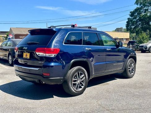 Used 2017 Jeep Grand Cherokee Limited AWD/4WD image 7