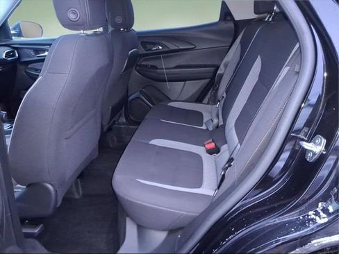Used 2023 Chevrolet TrailBlazer LT w/ Convenience Package image 12