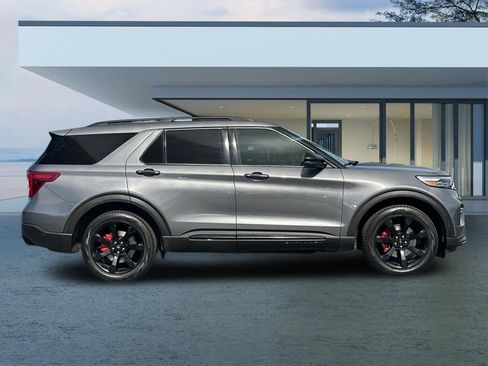 Used 2021 Ford Explorer ST w/ Equipment Group 401A image 3