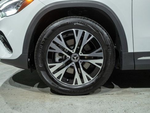 New 2025 Mercedes-Benz GLA 250 4MATIC image 7