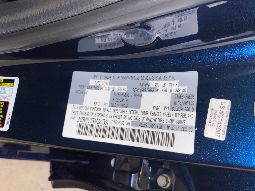 Used 2016 MAZDA MAZDA3 i Sport w/ Preferred Equipment Package FWD image 25