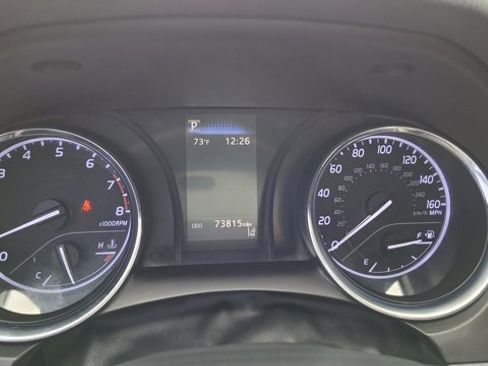 Used 2019 Toyota Camry LE image 12