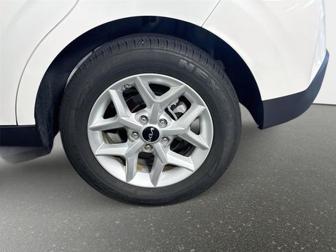 Certified 2024 Kia Soul LX w/ Option Group 015 FWD image 28