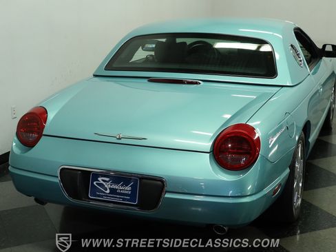 Used 2002 Ford Thunderbird RWD image 10