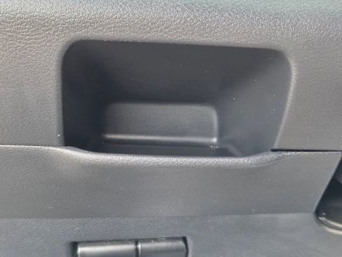 Used 2021 Nissan Kicks SV image 26