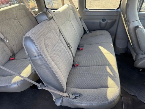 Used 2020 Chevrolet Express 3500 LT w/ LT Preferred Equipment Group image 14