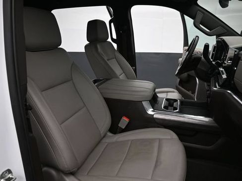 Used 2025 Chevrolet Silverado 3500 LTZ w/ LTZ Plus Package AWD/4WD image 19
