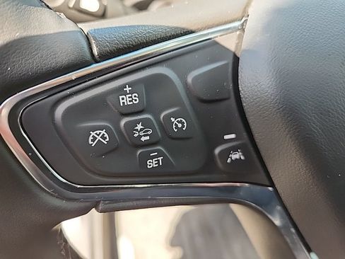 Used 2024 Chevrolet Equinox LT AWD/4WD image 10
