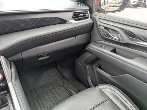 Used 2022 GMC Yukon Denali AWD/4WD image 17