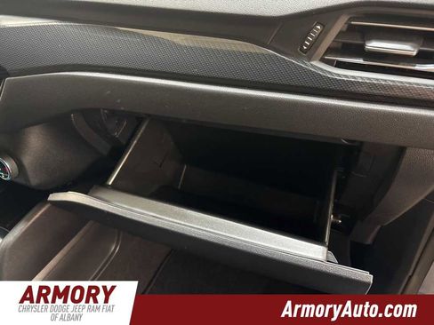 Used 2024 Ford Escape ST-Line image 39