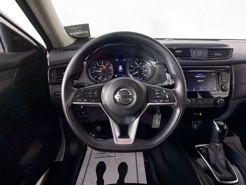 Used 2018 Nissan Rogue S AWD/4WD image 11