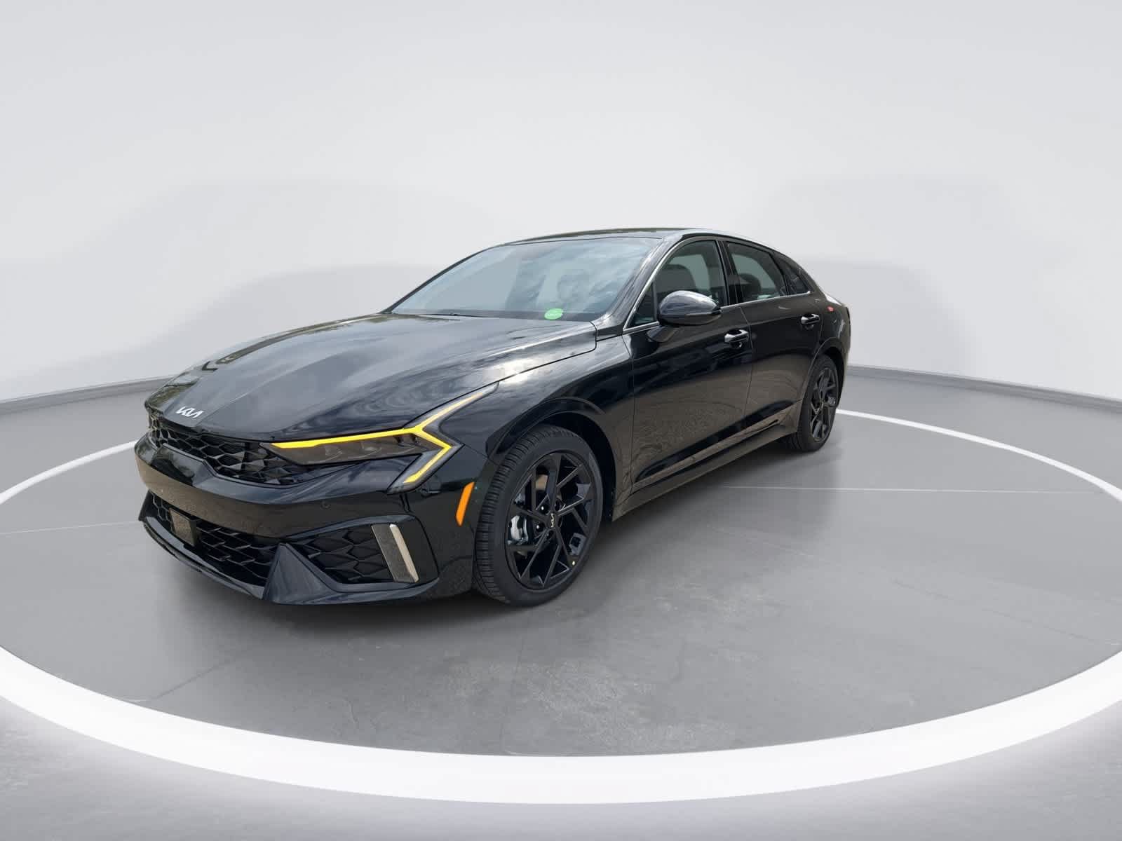 New 2027 Kia K5 GT-Line FWD image 4