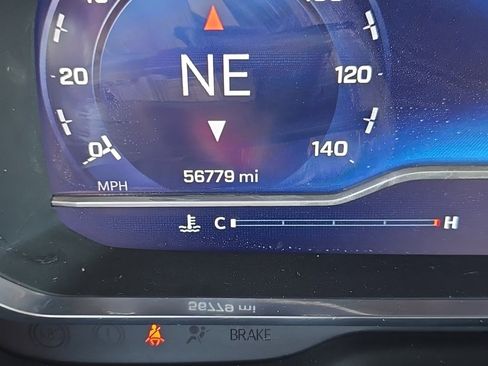 Used 2023 Chevrolet Suburban High Country w/ Premium Package 2 image 9