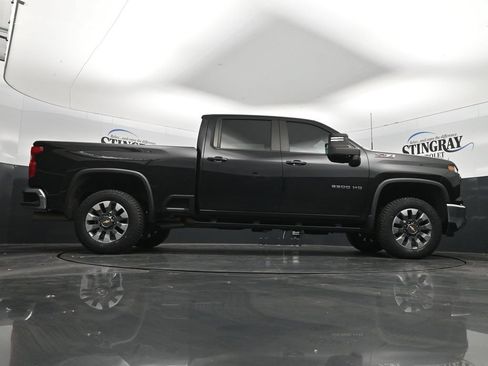 Used 2024 Chevrolet Silverado 2500 LT w/ All Star Edition AWD/4WD image 33