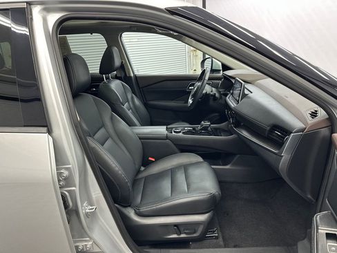 Used 2021 Nissan Rogue SL image 15