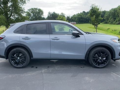 New 2026 Honda HR-V Sport image 9
