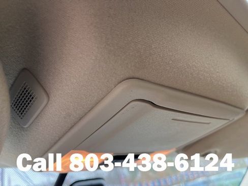 Used 2017 Ford Expedition Limited image 31