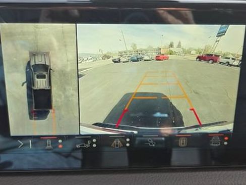 Used 2025 GMC Sierra 3500 Denali AWD/4WD image 21