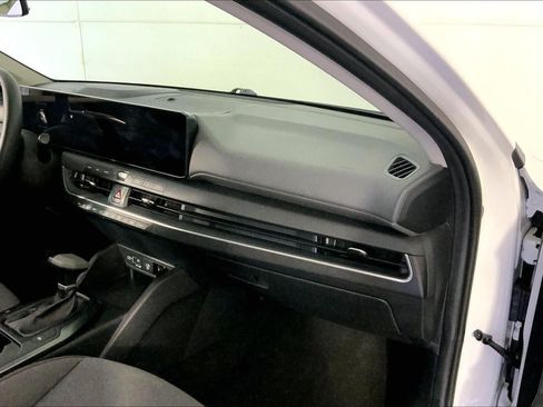 Certified 2025 Kia K4 FWD image 16