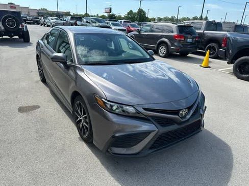 Used 2023 Toyota Camry SE FWD image 26