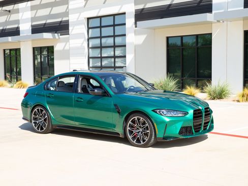 Used 2022 BMW M3 Competition w/ Executive Package AWD/4WD image 18