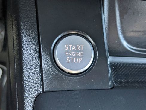 Used 2017 Audi A4 2.0T Premium Plus image 28