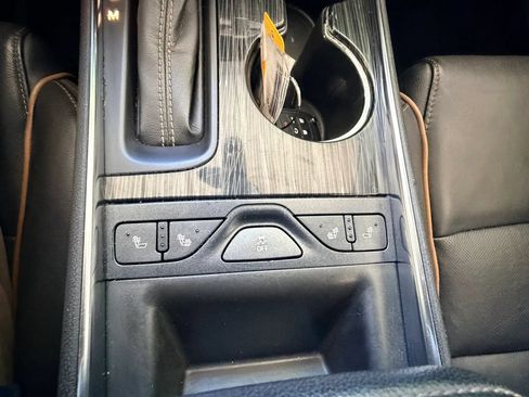 Used 2019 Chevrolet Impala Premier FWD image 23