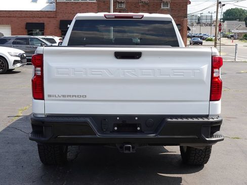 Used 2024 Chevrolet Silverado 1500 W/T w/ WT Value Package AWD/4WD image 8