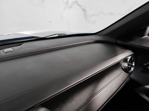 Used 2022 Chevrolet Camaro LT RWD image 25
