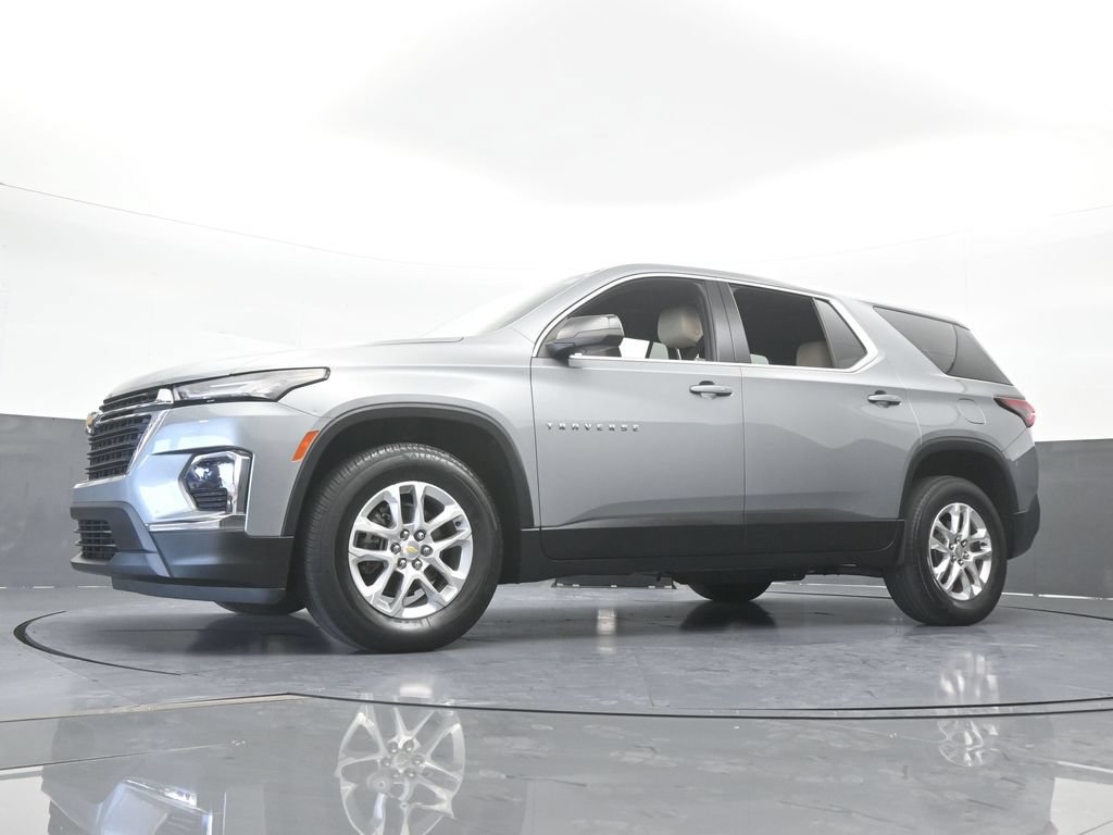 Used 2024 Chevrolet Traverse LS FWD image 55