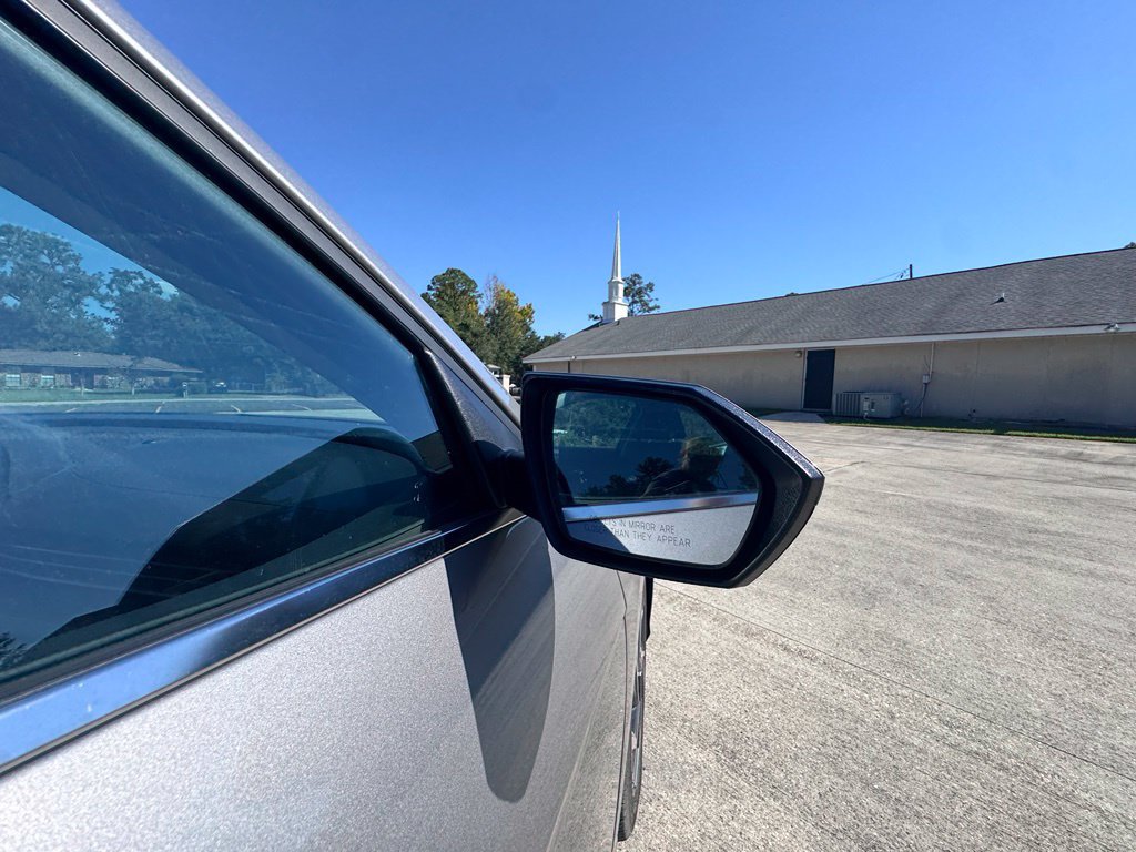 Used 2025 Hyundai Elantra SEL FWD image 16