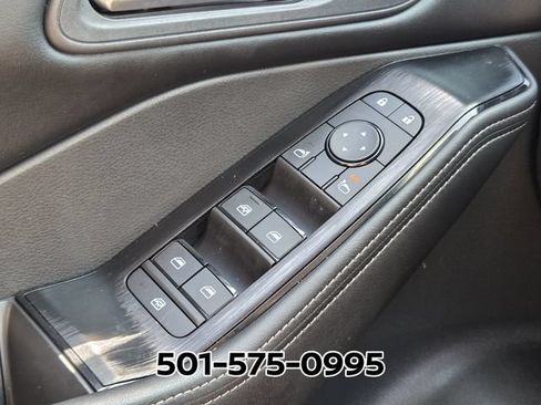 Used 2026 Nissan Rogue SV FWD image 33