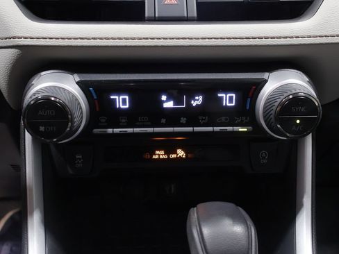 Used 2023 Toyota RAV4 XLE AWD/4WD image 28