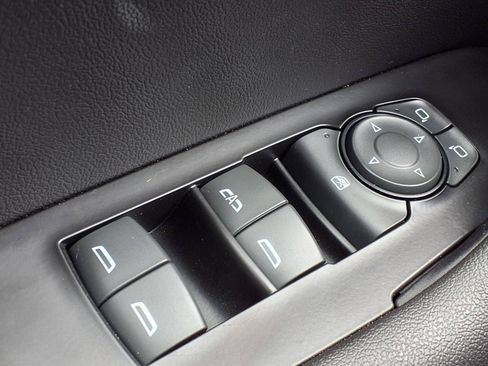 Used 2023 Chevrolet Blazer RS w/ Enhanced Convenience Package FWD image 20