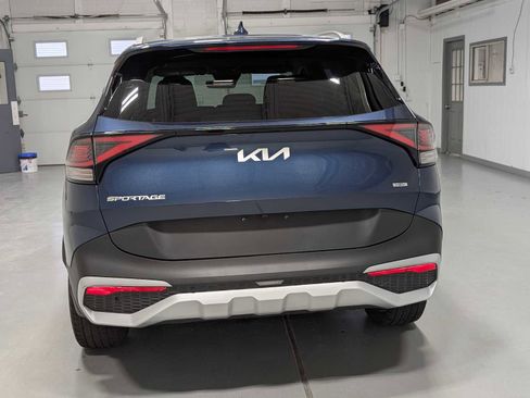 Certified 2023 Kia Sportage EX image 8