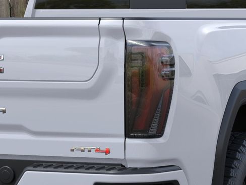 New 2026 GMC Sierra 2500 AT4 w/ AT4 Preferred Package AWD/4WD image 11