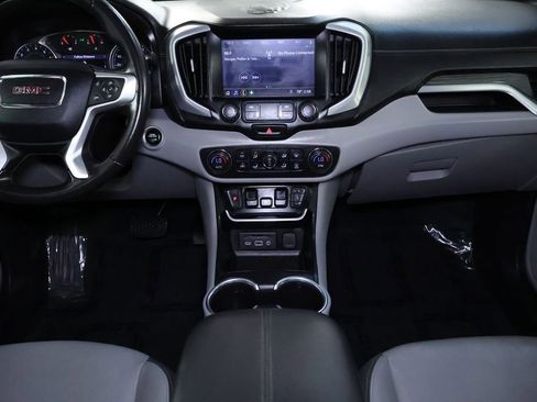 Used 2020 GMC Terrain SLT image 18
