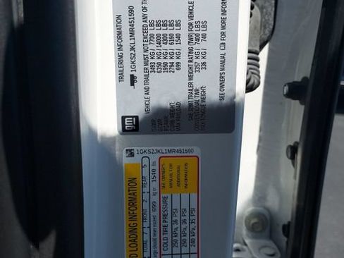 Used 2021 GMC Yukon XL Denali AWD/4WD image 25