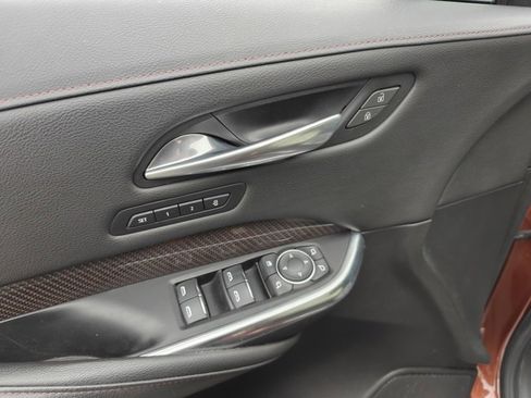 Used 2019 Cadillac XT4 Sport w/ Cold Weather Package image 11