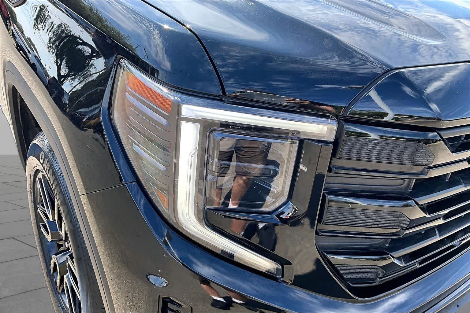 Used 2023 GMC Sierra 1500 Elevation RWD image 27