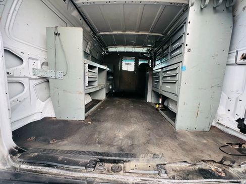 Used 2008 Ford E-250 and Econoline 250 image 15