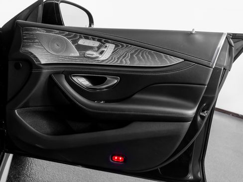 Used 2021 Mercedes-Benz AMG GT 63 image 55