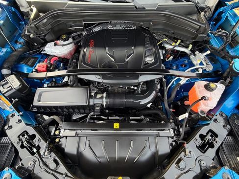 Used 2024 Alfa Romeo Stelvio Veloce image 16