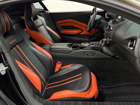 Used 2021 Aston Martin V8 Vantage Base 2dr Coupe image 40