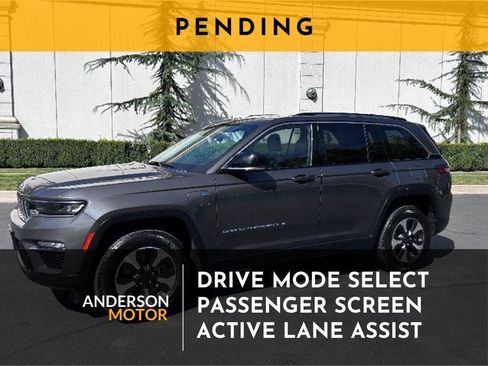 Used 2023 Jeep Grand Cherokee 4WD 4xe image 1