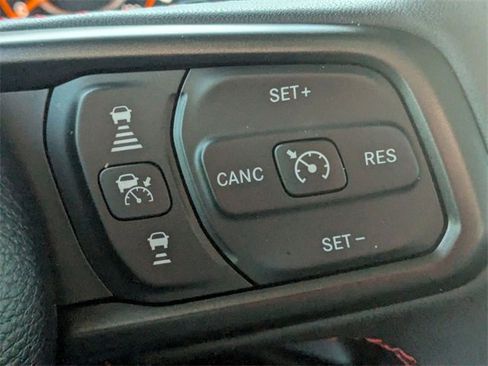 Used 2024 Jeep Wrangler Rubicon w/ Technology Group image 22