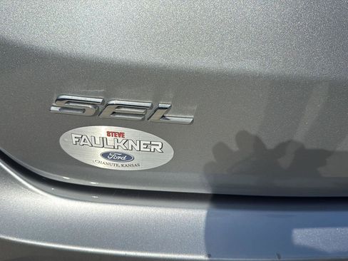 Used 2024 Ford Edge SEL image 34