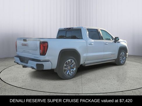 Used 2025 GMC Sierra 1500 Denali image 3