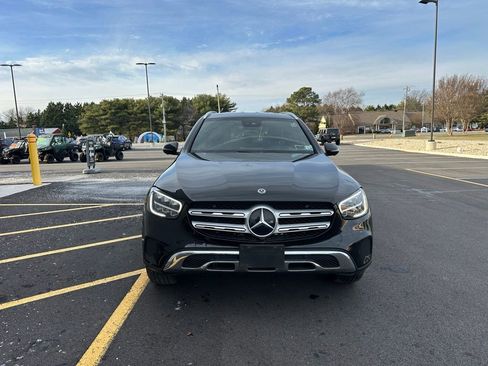 Used 2022 Mercedes-Benz GLC 300 4MATIC image 2
